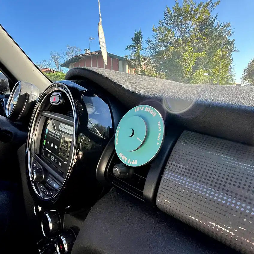 horloge des marées pour voiture