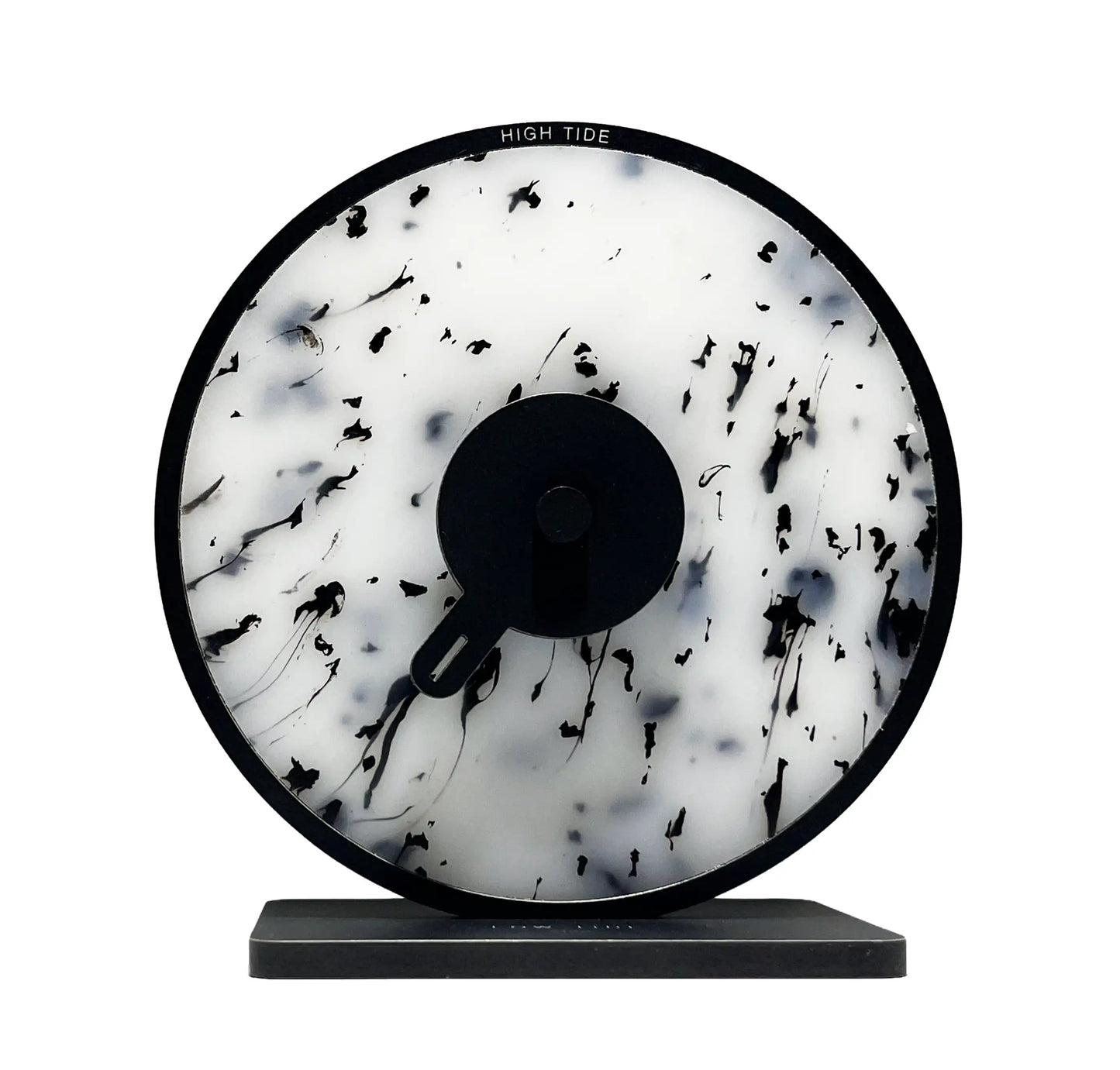 horloge des marées noir et blanc design sur pied